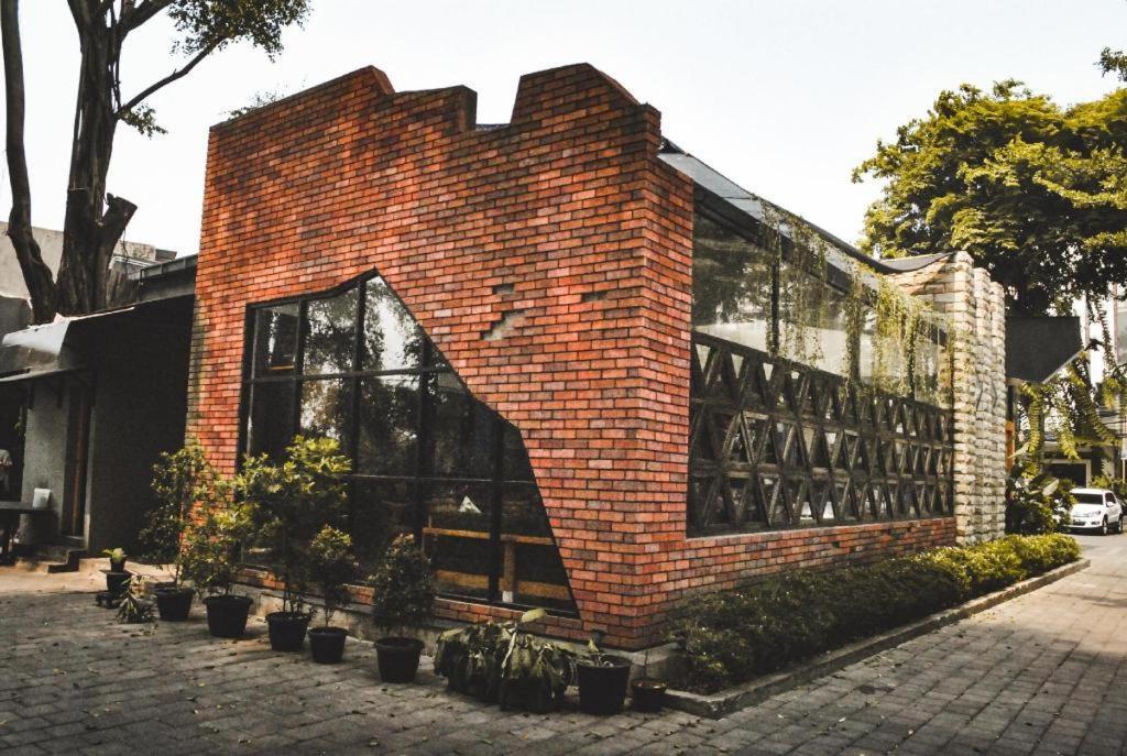 Hotel 678 Kemang Powered By Cocotel 자카르타 외부 사진
