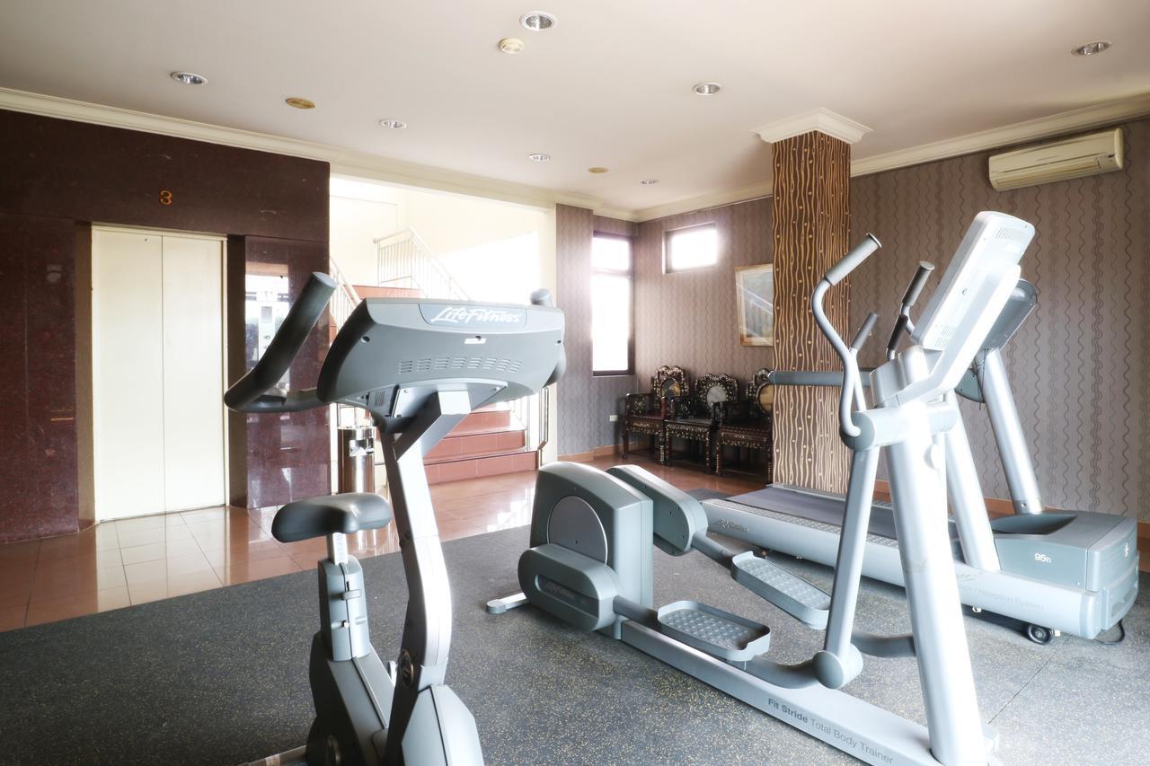 Hotel 678 Kemang Powered By Cocotel 자카르타 외부 사진
